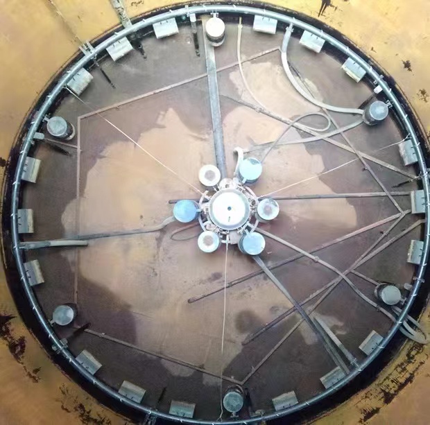 浮动环流收油器